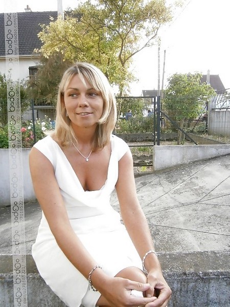 laquelle de mes vieille salope veut me sucer